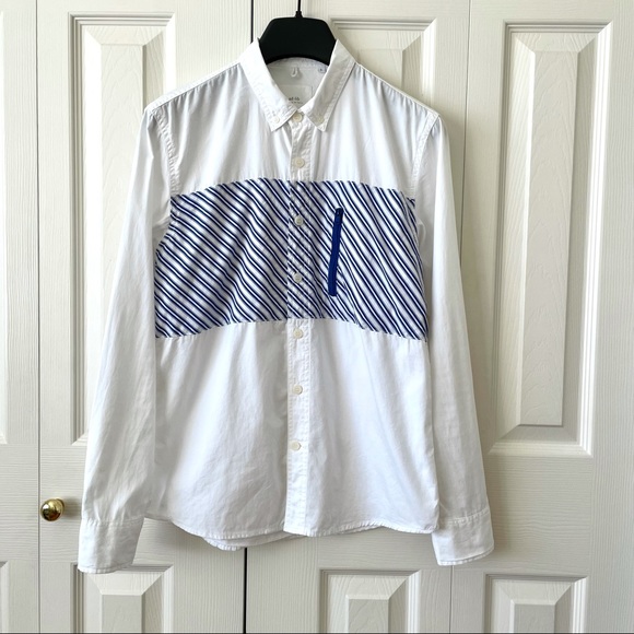 3/$30 NWOT Blue Stripe Long Sleeve Shirt for Man - Picture 1 of 10